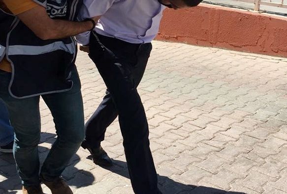 2 kilo metemfetamin ile yakalanan zehir taciri tutuklandı