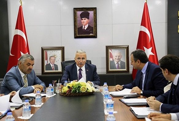 “Kayserispor, takımı ve taraftarıyla en centilmen takım olmalı”