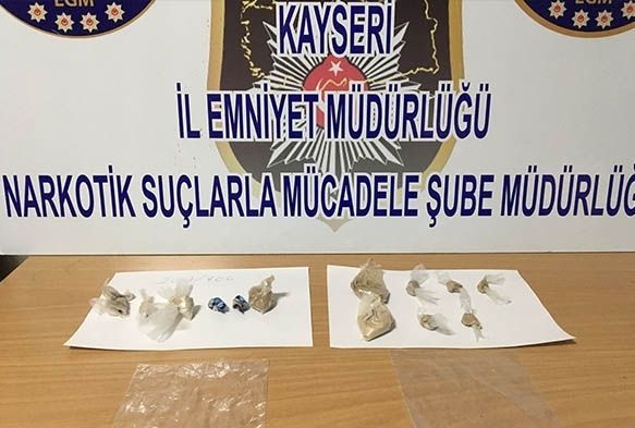 Polis zehir tacirlerine göz açtırmadı