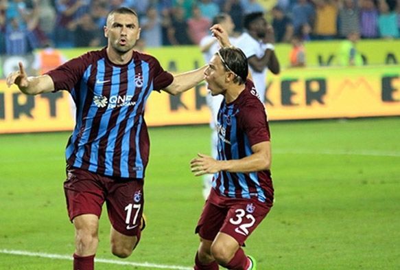 Burak Ylmaz, plaka dedi