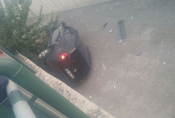 Kontrolden çıkan araç kanala uçtu: 1 yaralı