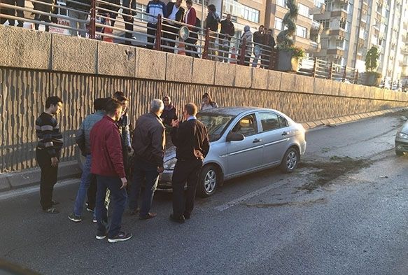 Görünmez kazada sürücü ölümden döndü