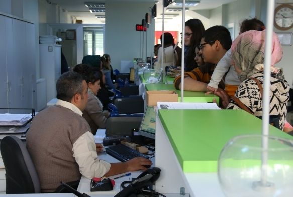 Ulaşım A.Ş.'den öğrenciler için 5 noktada kart işlemi