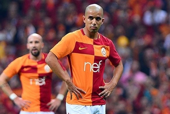 Feghouli: 'Lider ve yenilmez olarak devam ediyoruz'