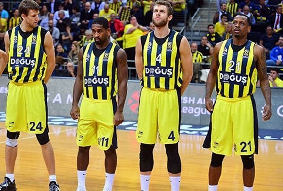 Fenerbahe, Valenciay arlayacak