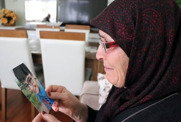 71 yaşındaki Şengül Ceylan torun hasretini dindirmek istiyor