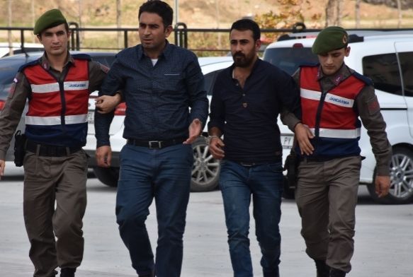 CHP’li meclis üyesine düzenlenen silahlı saldırıyla ilgili 2 kişi göza