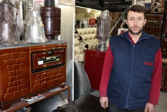 Vatandaşlar soba almıyor, sobalarını tamir ettiriyor