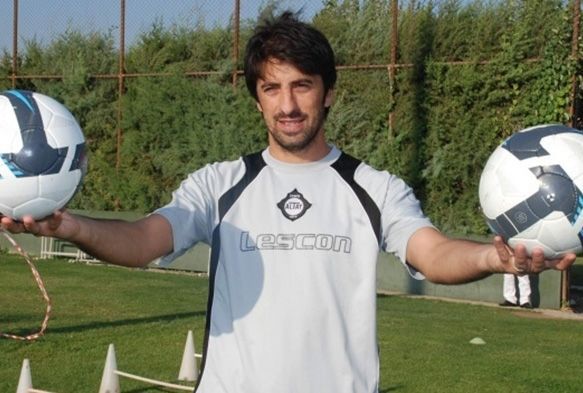 Eski futbolcu Zafer Biryol FET'den tutukland!