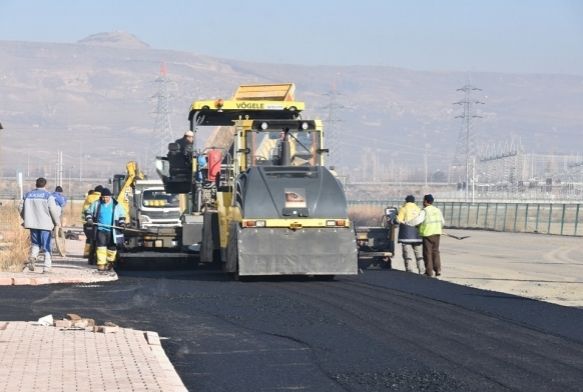 Kocasinan Belediyesi asfalt almalarna devam ediyor