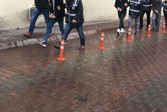 Kayseri'de marketi soymaya çalışan 4 kişi yakalandı