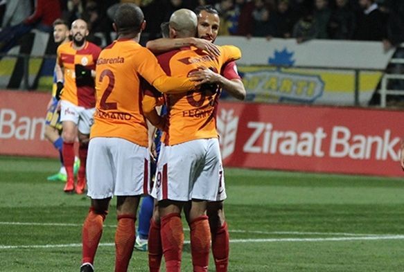Aslan eyrek Final'de