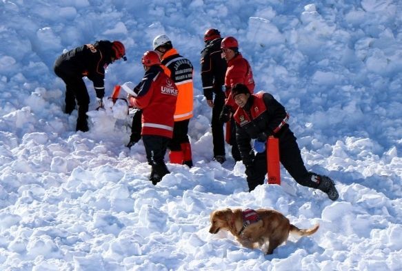 Erciyes’te nefes kesen çığ tatbikatı
