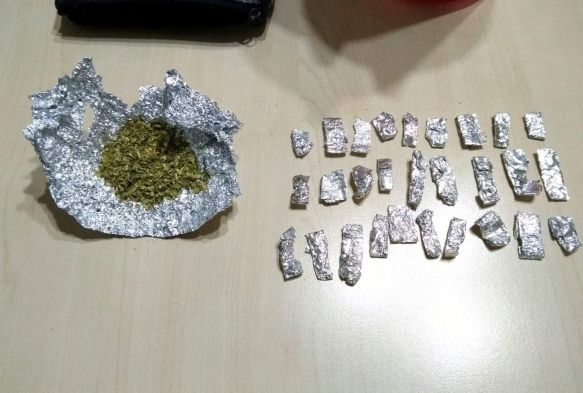 Jandarmadan kaçak sigara ve uyuşturucu operasyonu