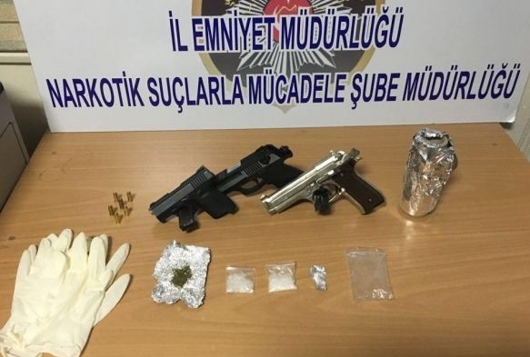 Kayseri'de uyuşturucu operasyonu: 3 gözaltı