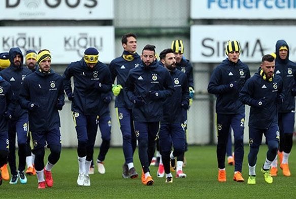 Fenerbahe'de derbi hazrlklar sryor