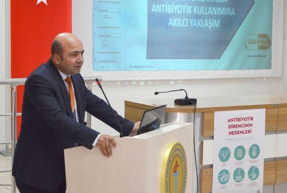 İl sağlık Müdürlüğünden akılcı ilaç eğitimi