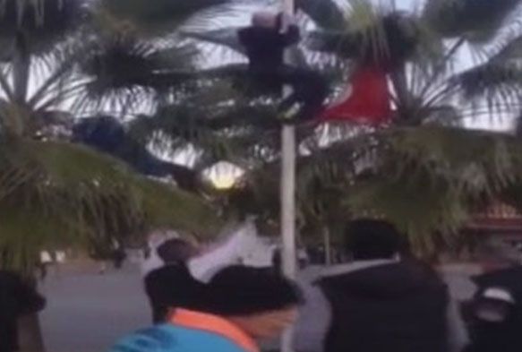 Trk bayran indirmeya alnca lin edilmek istendi