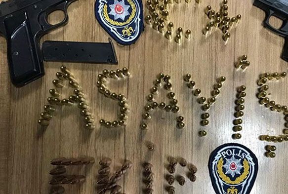 Polisin durdurduu aratan kanlar oke etti