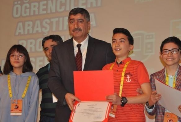 TBTAK Yarmasnda dereceye girenler dllendirildi