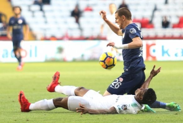 Antalyaspor: 2 - Bursaspor: 0
