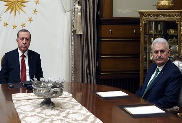 Cumhurbakan ile Babakan parti kurmaylaryla bir araya geldi