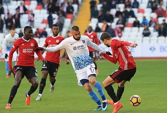 Trabzonspor ile Sivasspor 24. randevuda