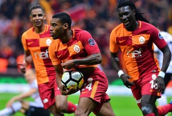 Galatasarayl yldza rekor teklif! Sezon sonunda...