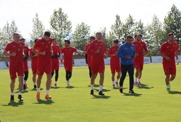 Kayserspor'da Sumudica'sz ilk antrenman 