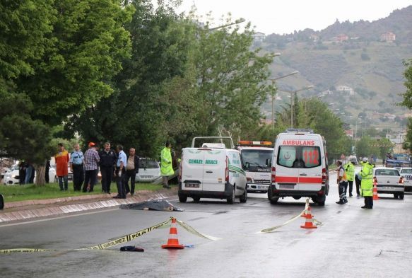 Annenin ardndan 5 yandaki ocuk da hayatn kaybetti