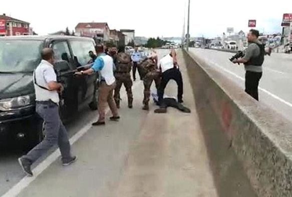 DEAޒn Kldaroluna Suikast Plan Davasnda 3 tahliye 