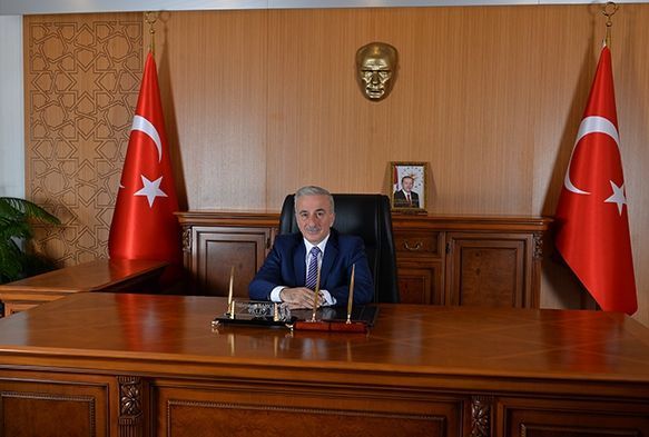 Vali Kam'dan Ramazan Bayram kutlama mesaj