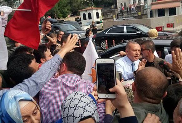 Cumhurbakan Erdoan seimleri oradan takip edecek