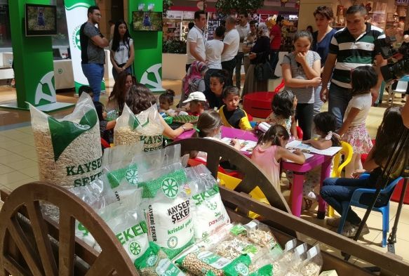 Kayseri eker ; ' Niasta Bazl eker gerek ekerin yerini tutmaz'
