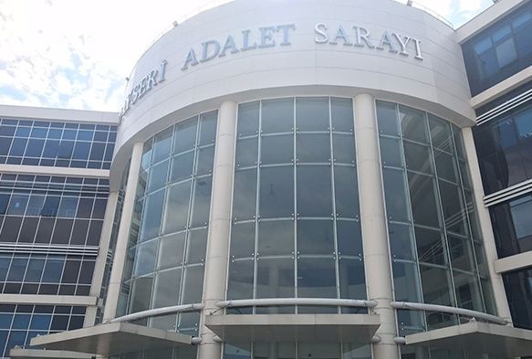 Adli tatil balad