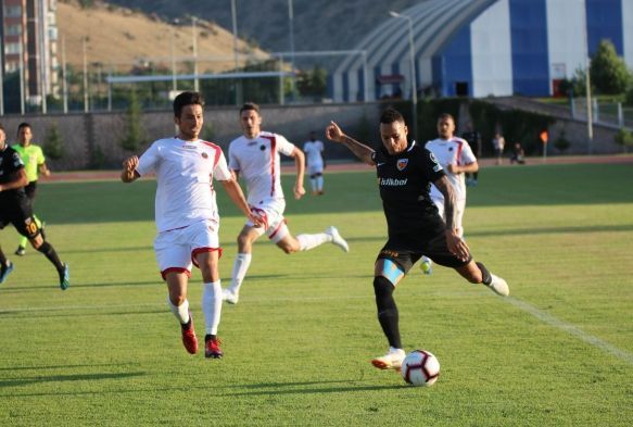 Tjaronn Chery taraftarn beenisini kazand