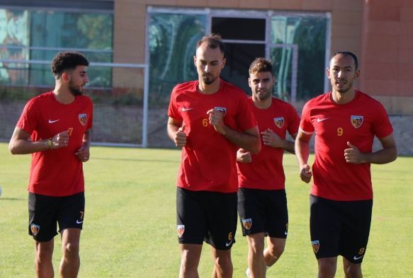 Kayserispor'da Antalyaspor mesaisi sryor