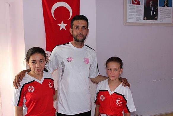 Beyaz eya tamircisinin spor tutkusu