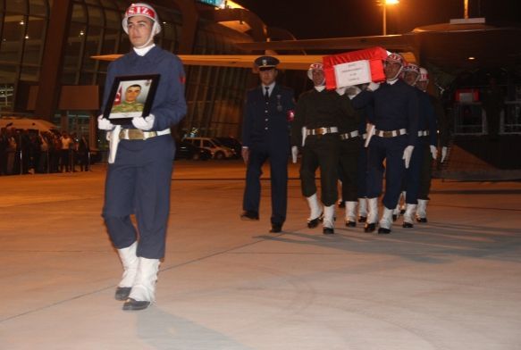 Konyal ehit Karalnn cenazesi memleketine getirildi