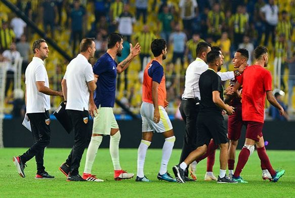 Volkan Demirelden Kayserisporlu futbolculara  tepki