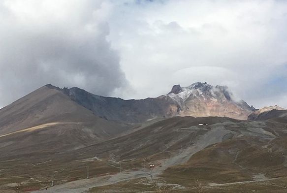 Erciyes'e mevsimin ilk kar yad
