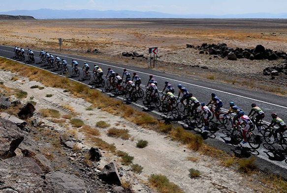 Bisikletiler, Nevehirden Erciyese 131 kilometre pedal bast