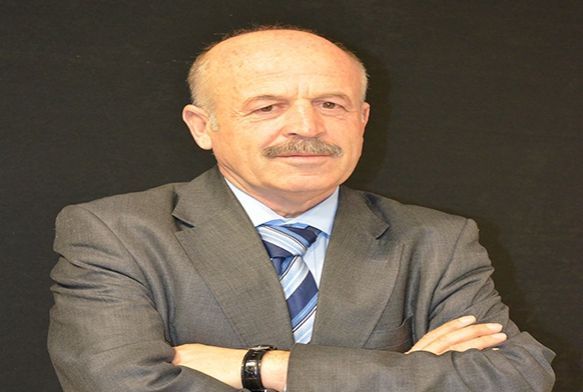 Sleyman Keskin;Gelen gideni aratyor..