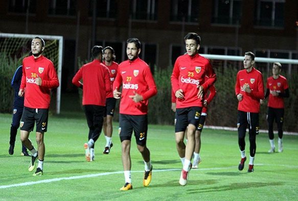 Kayserispor, aykur Rizespor ma hazrlklarna balad