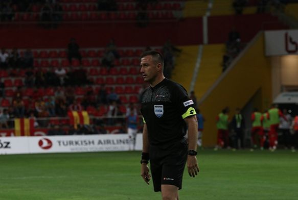 Hseyin Gek ynetecek
