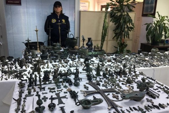 Cumhuriyet tarihinin en nitelikli tarihi eser operasyonu gerekletiri