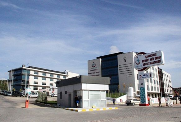 Gze saplanp beyne giren tuvalet fras 4 saatte karlabildi