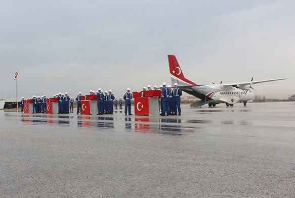 Şemdinli şehitleri memleketlerine uğurlandı