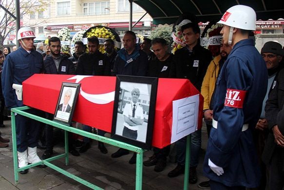 Pilot Hamdi Yılmaz son yolculuğuna uğurlandı
