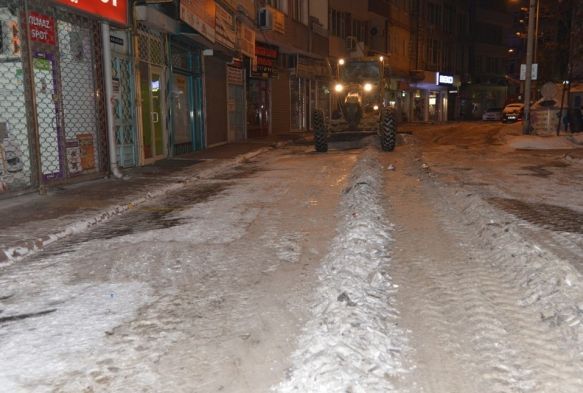 Melikgazide kesintisiz ulam devam ediyor